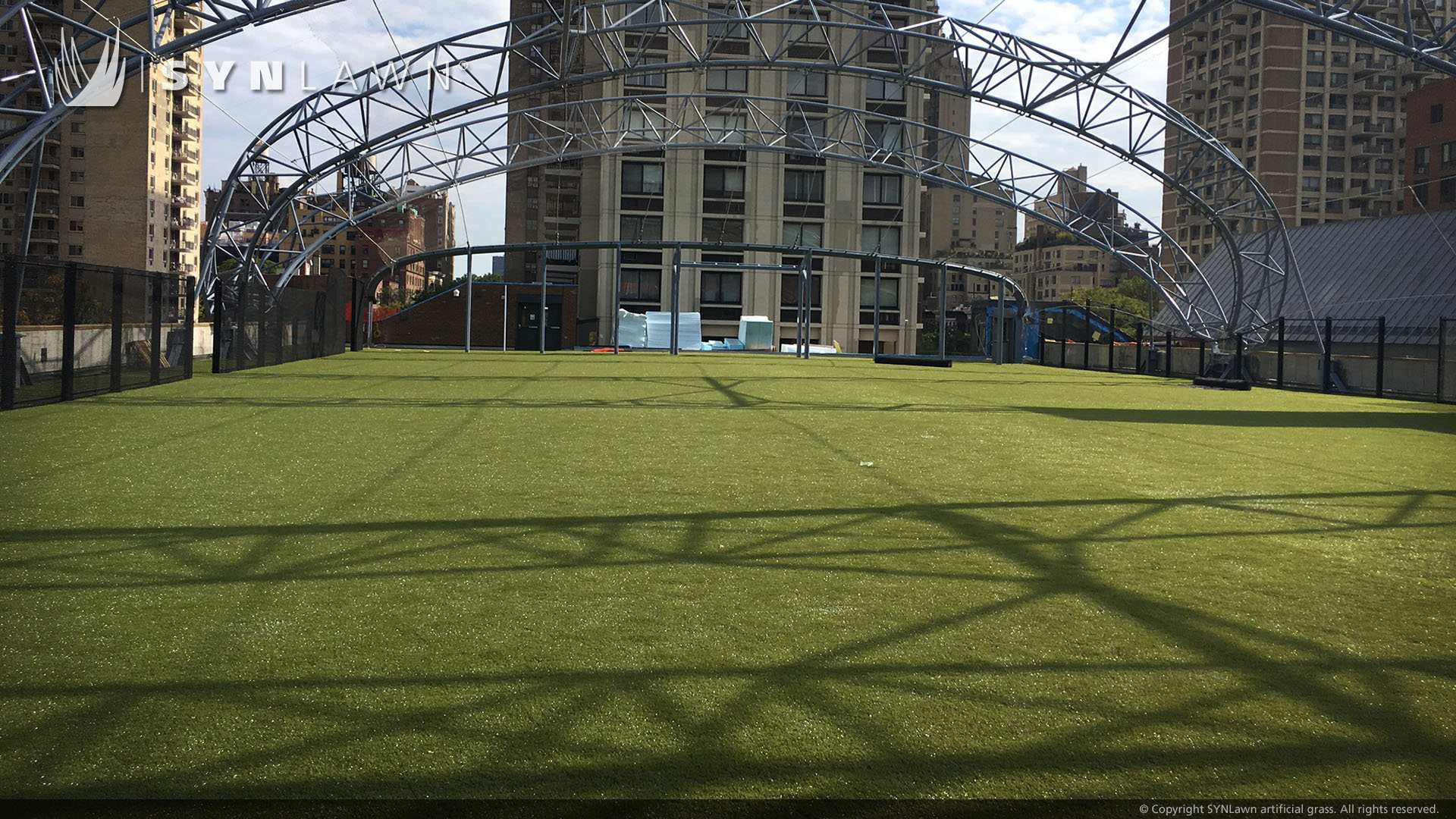 SYNLawn-artificial-grass-commercial-outdoor-concert-park-surface.jpg