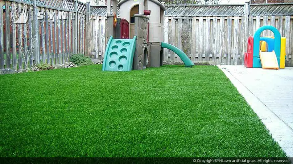 artificial-grass-for-play-areas-033.jpg.webp