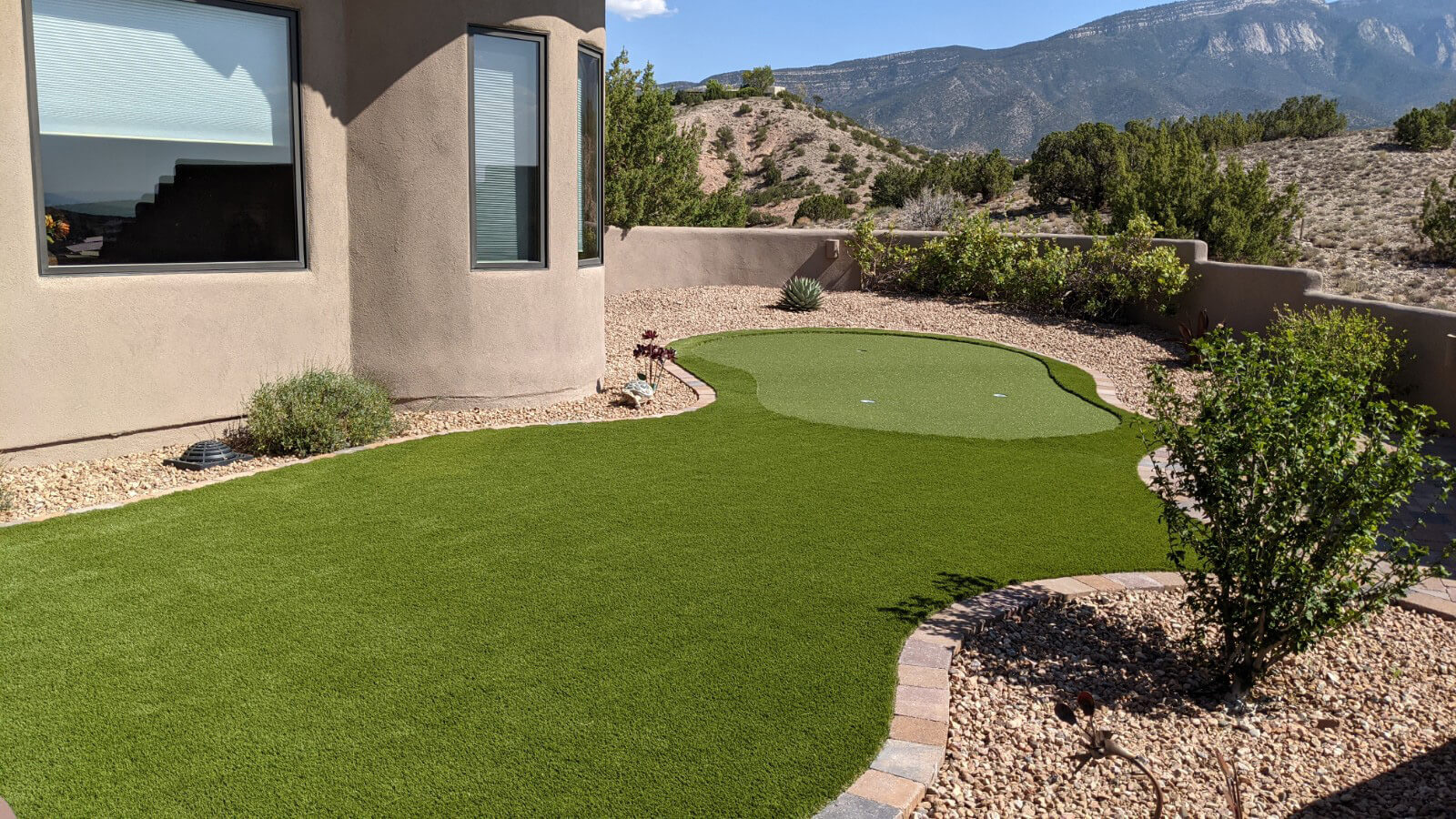 service single images